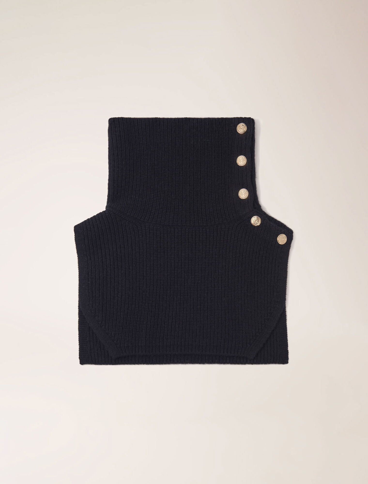 Button-up wool mix collar wrap