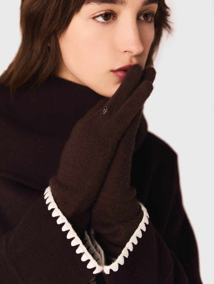 Embroidered double-faced coat
