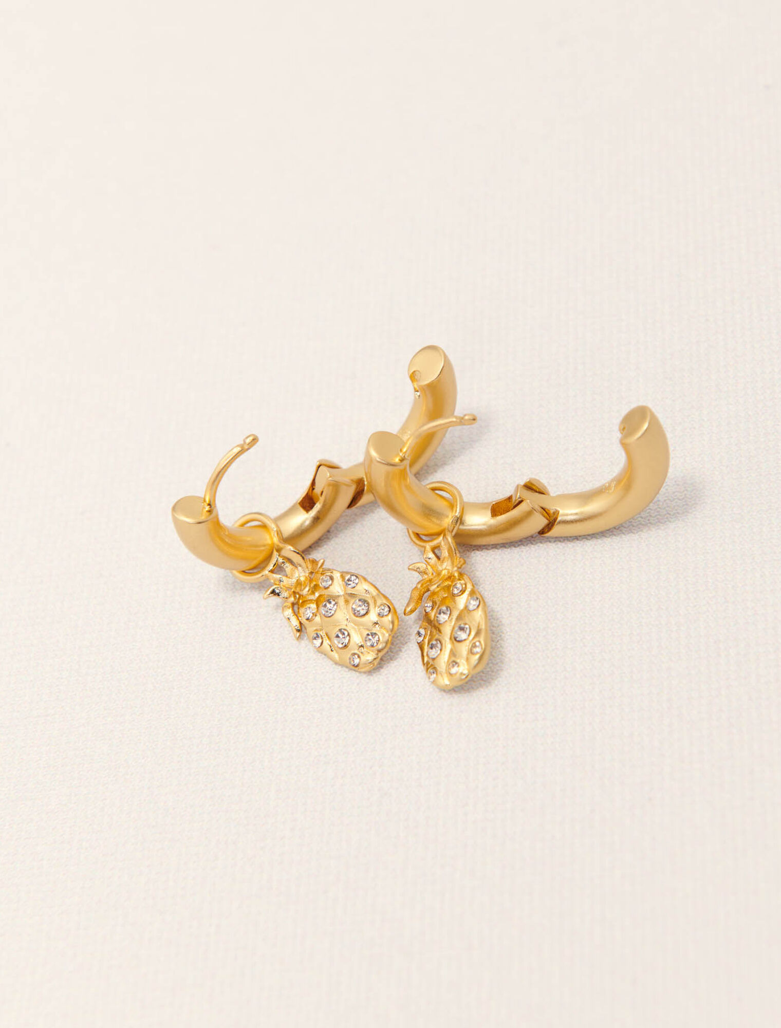 Mini rhinestone pineapple earrings