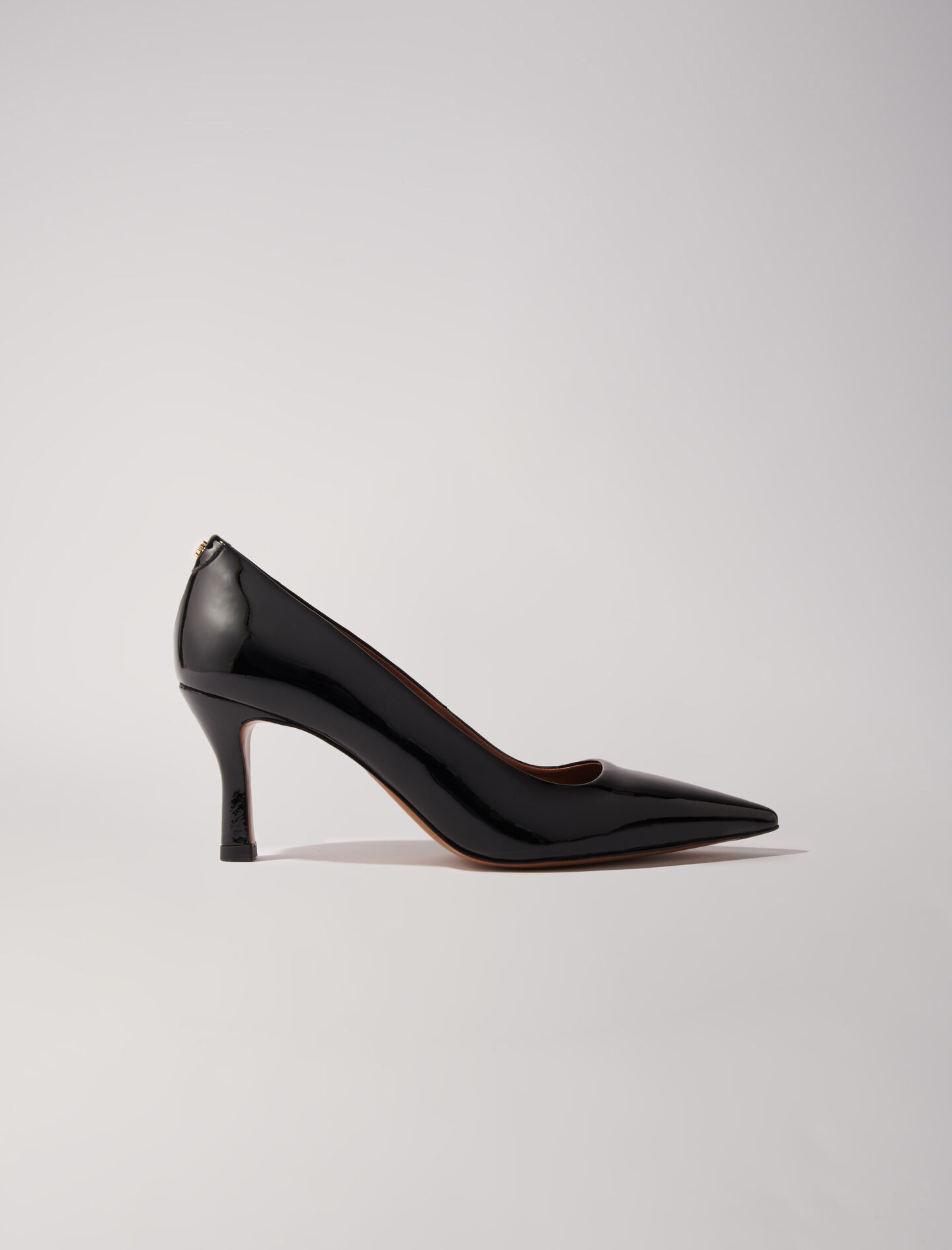 Women in pumps store