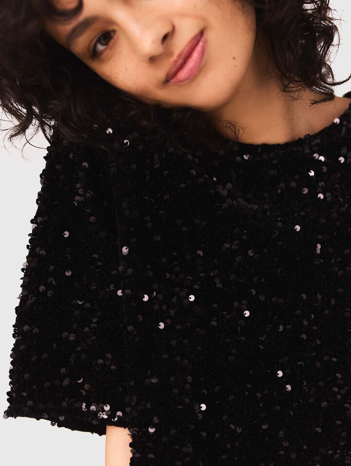 Sequinned velvet top