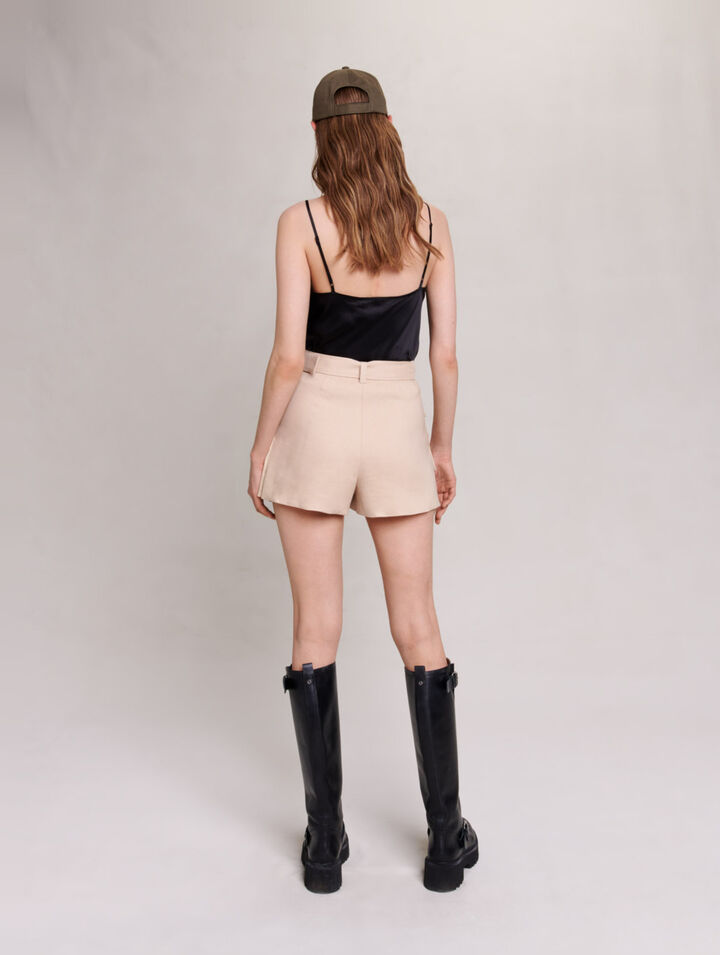 Asymmetric shorts