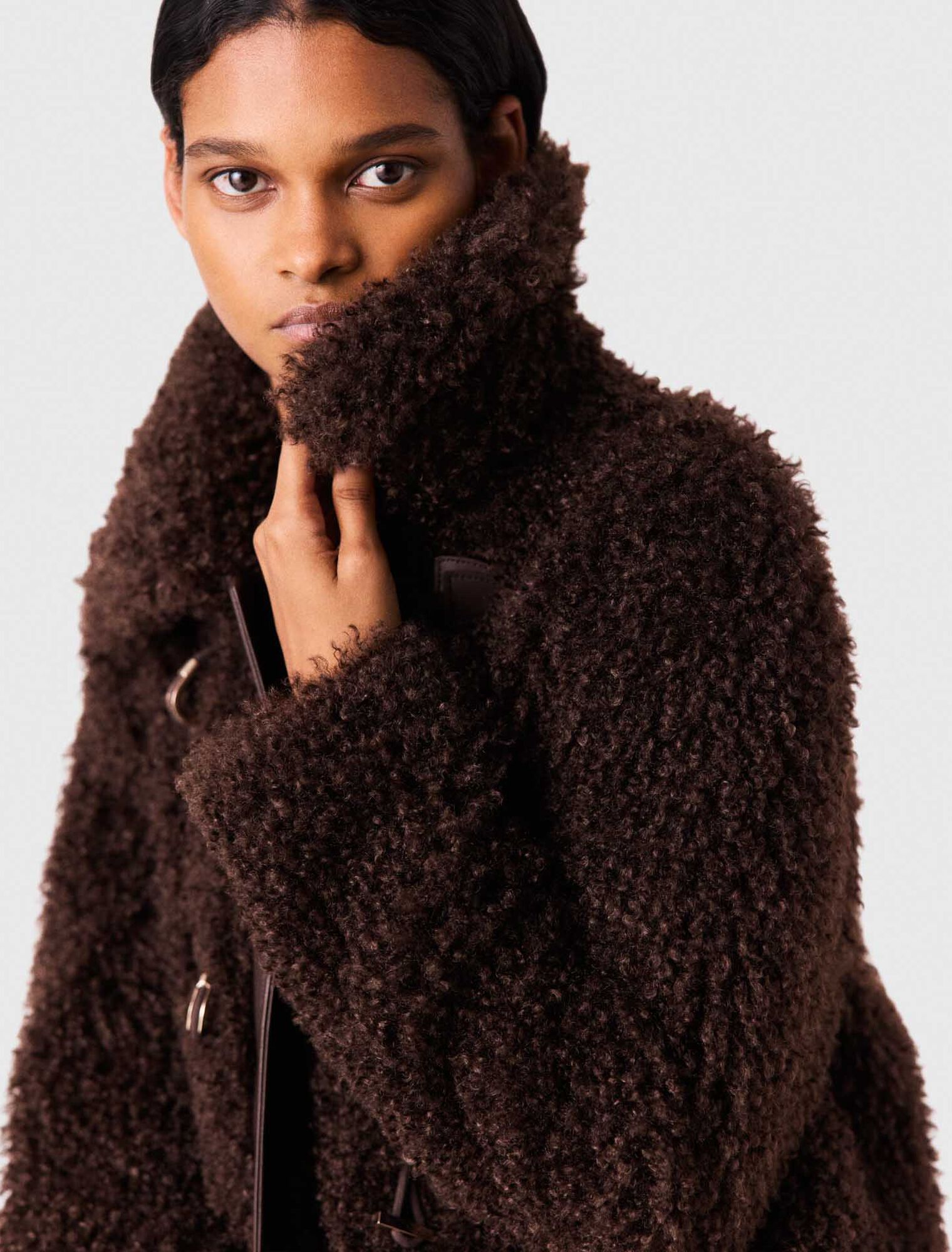 Short curly coat