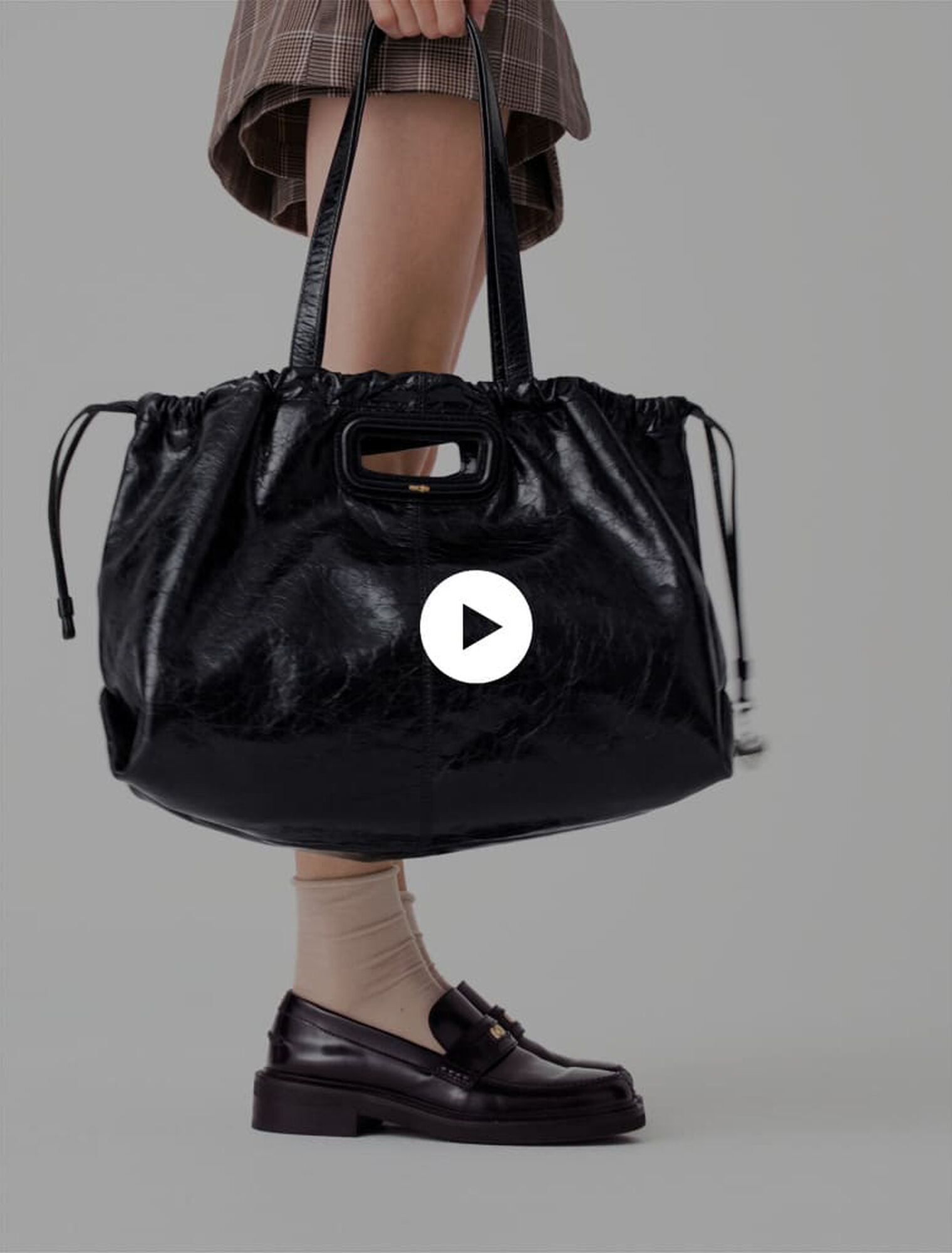Crackled leather M Tote bag