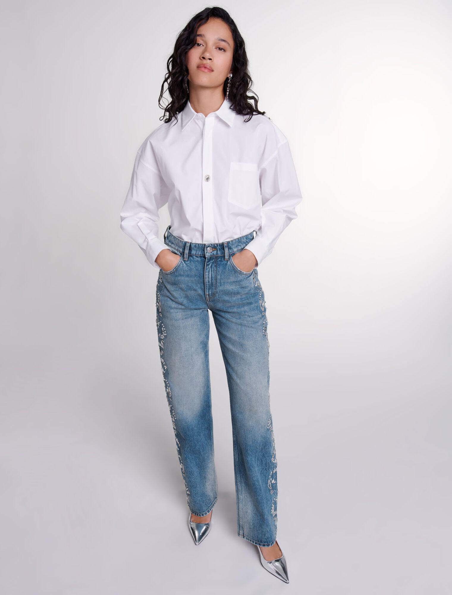 Embroidered jeans 