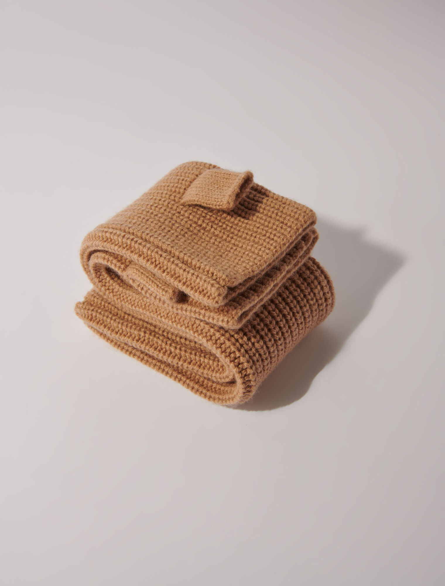 Wool and cashmere mittens