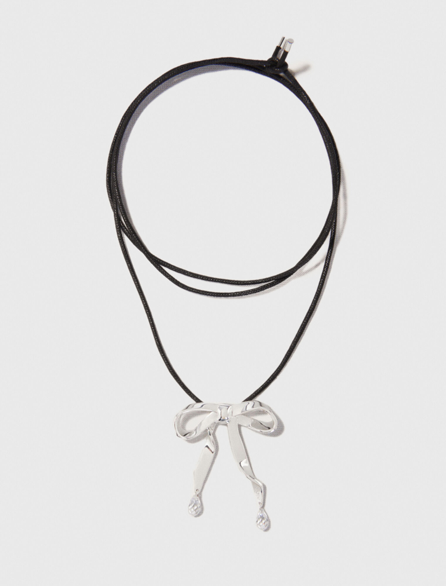 Silver bow necklace