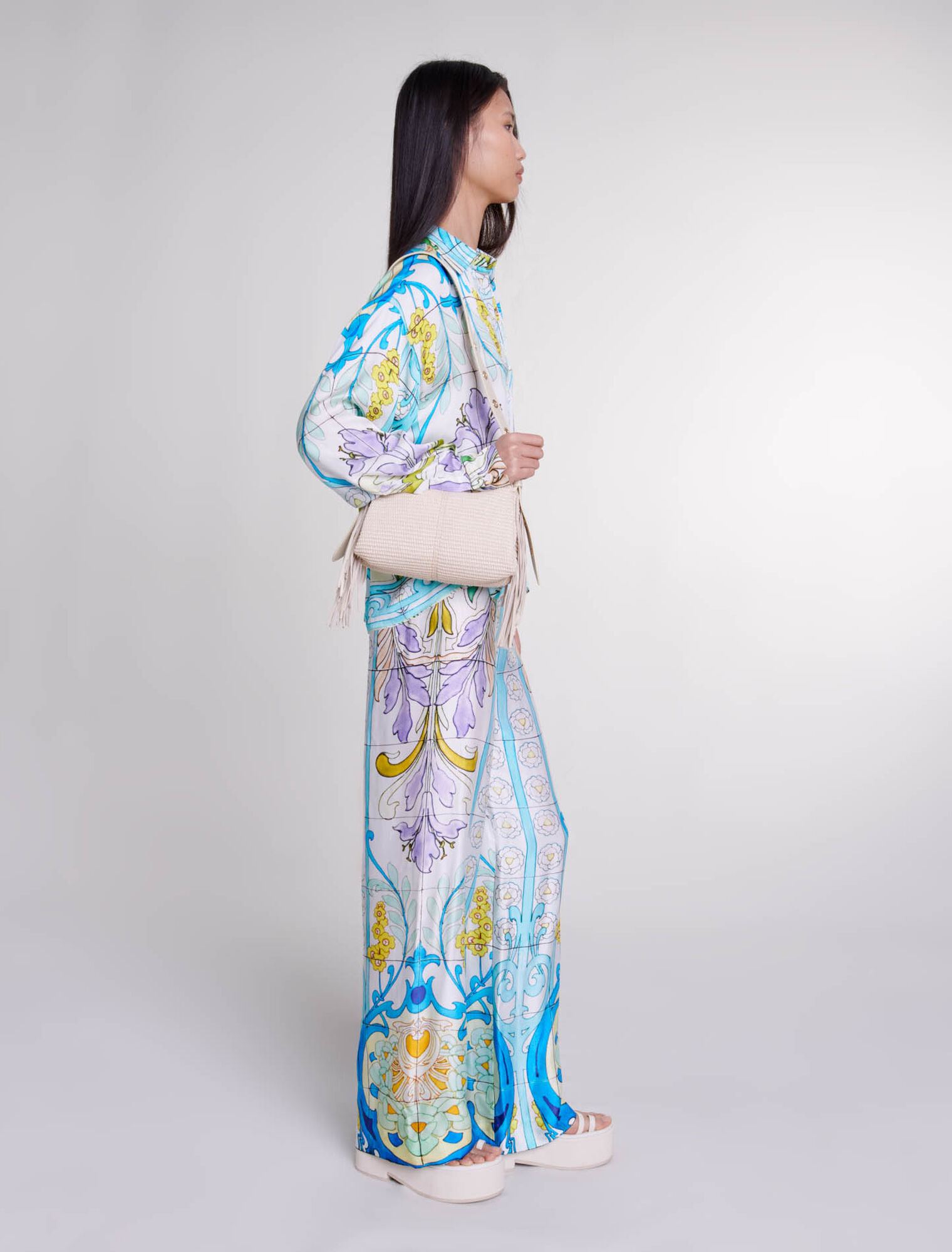 Patterned satin-effect trousers