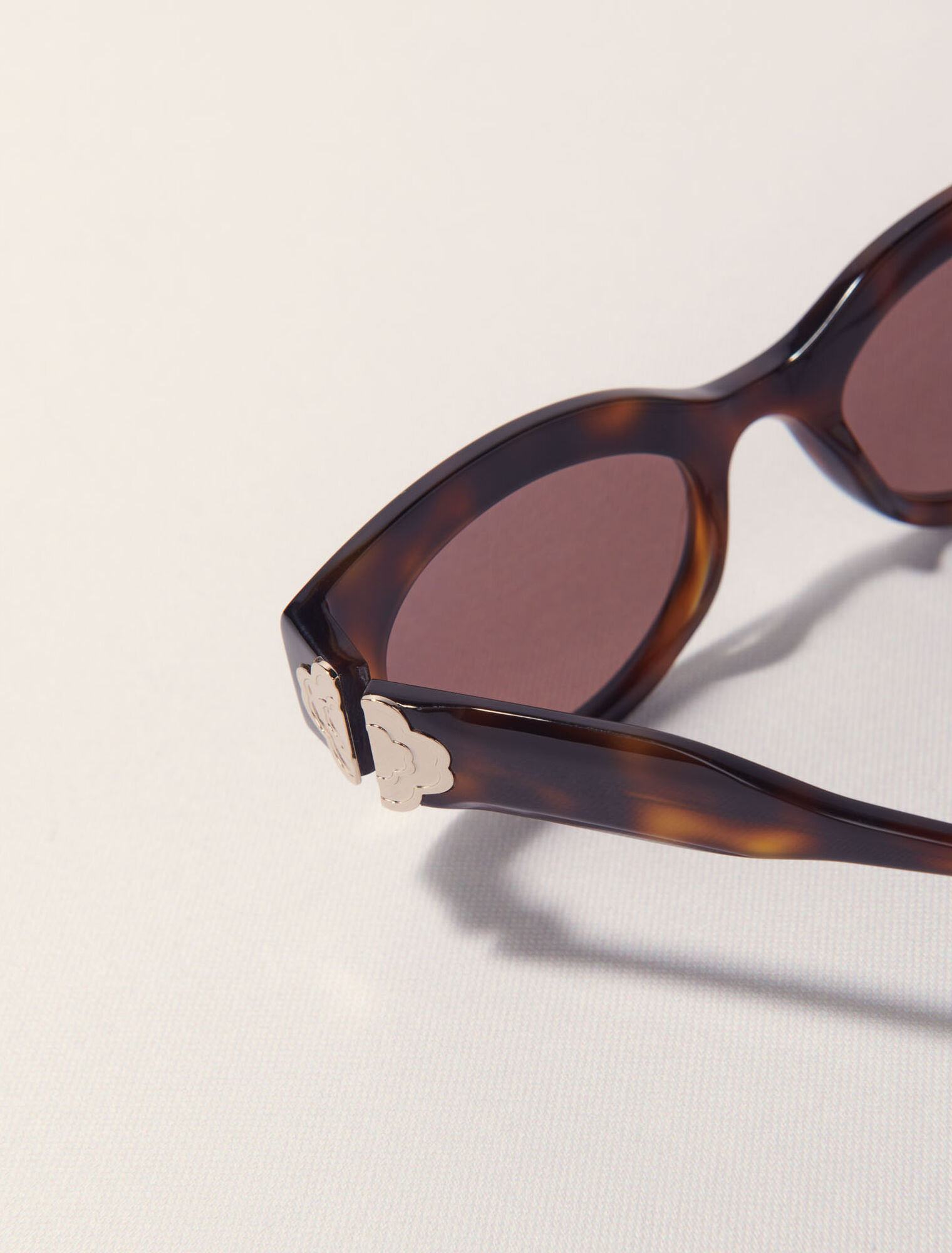 Acetate cat-eye glasses