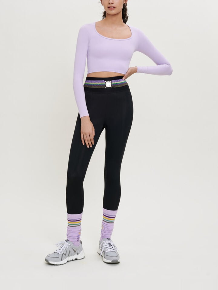 Body-hugging sports top