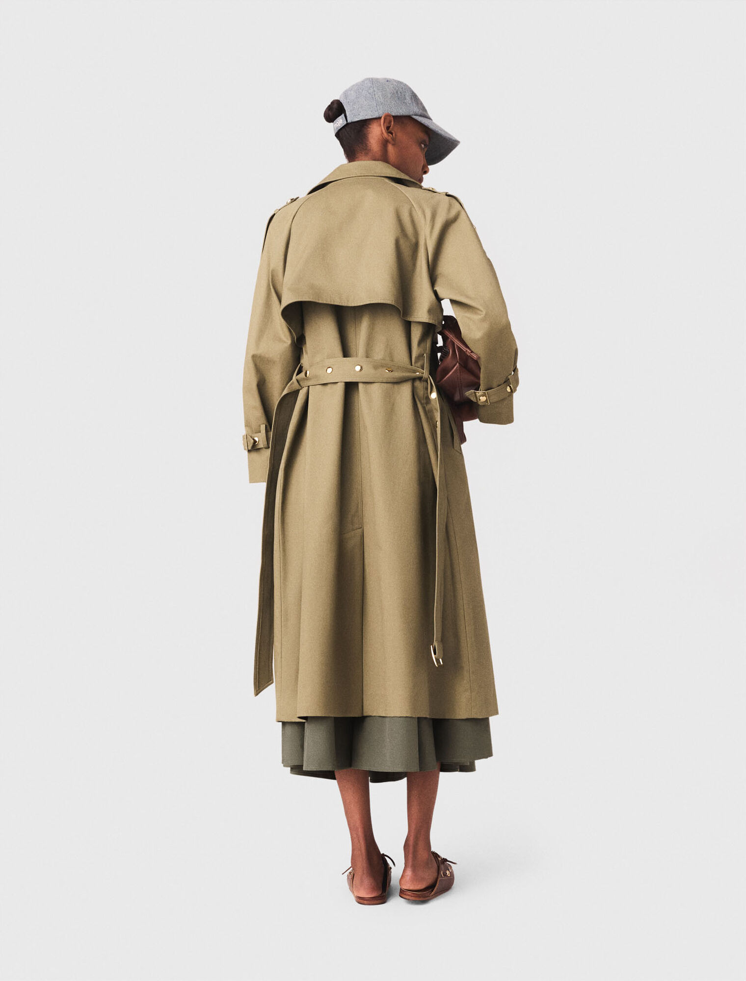 Removable collar stud trench coat