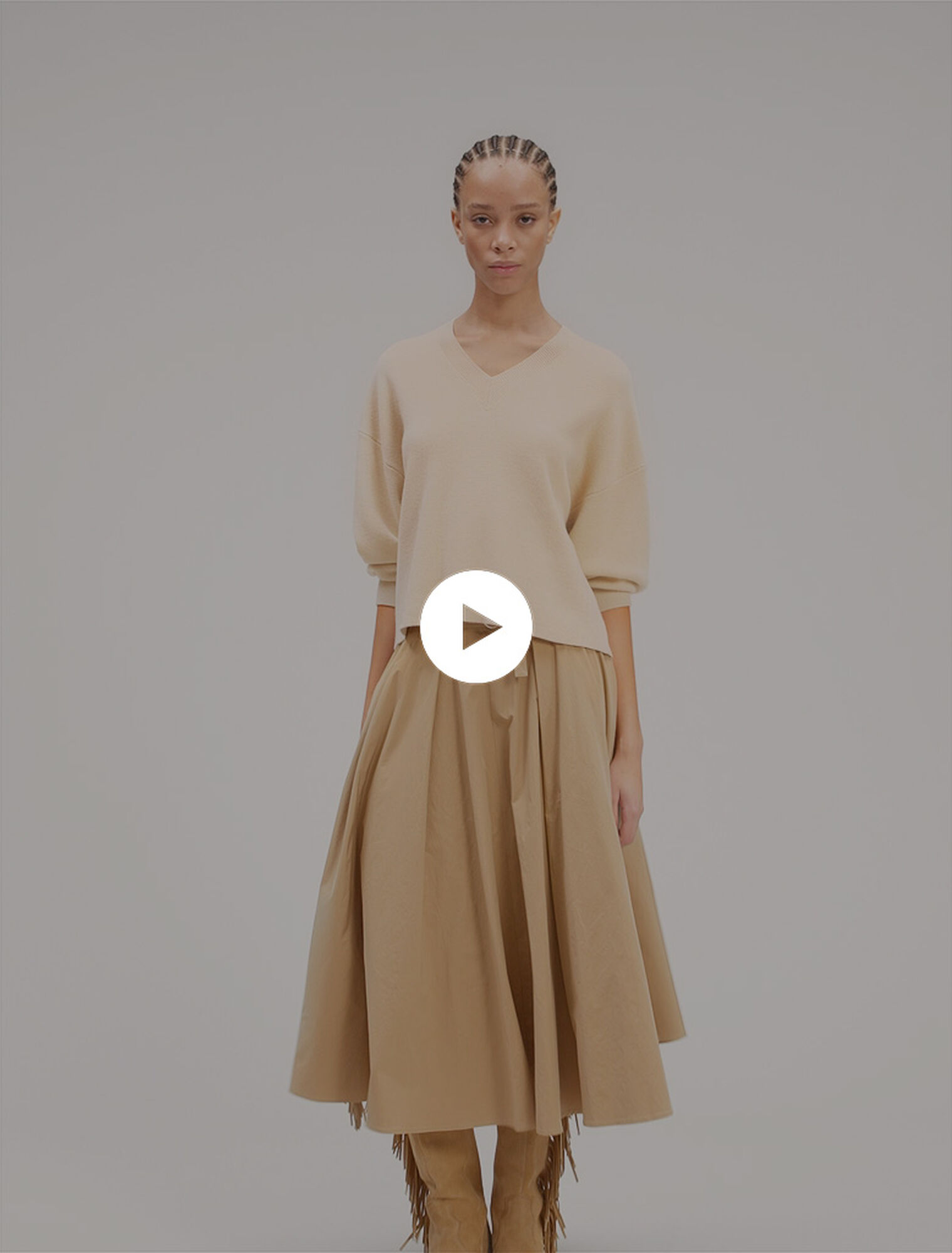 Wool blend V-neck jumper