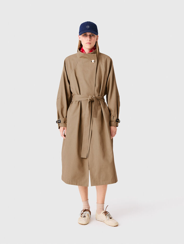 Long belted trench, gold buttons