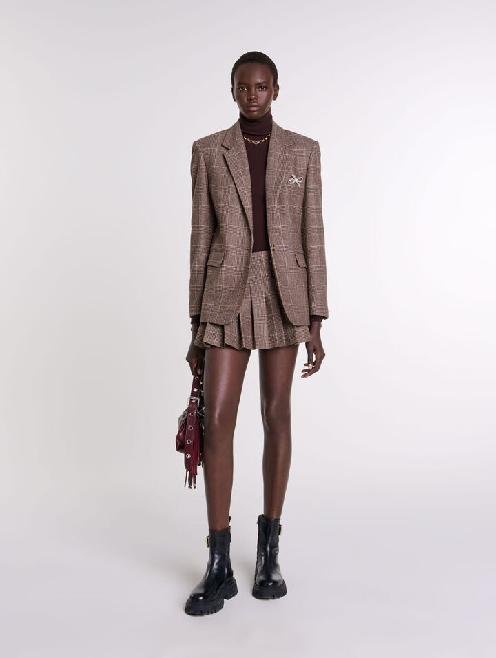 Short pleated skirt