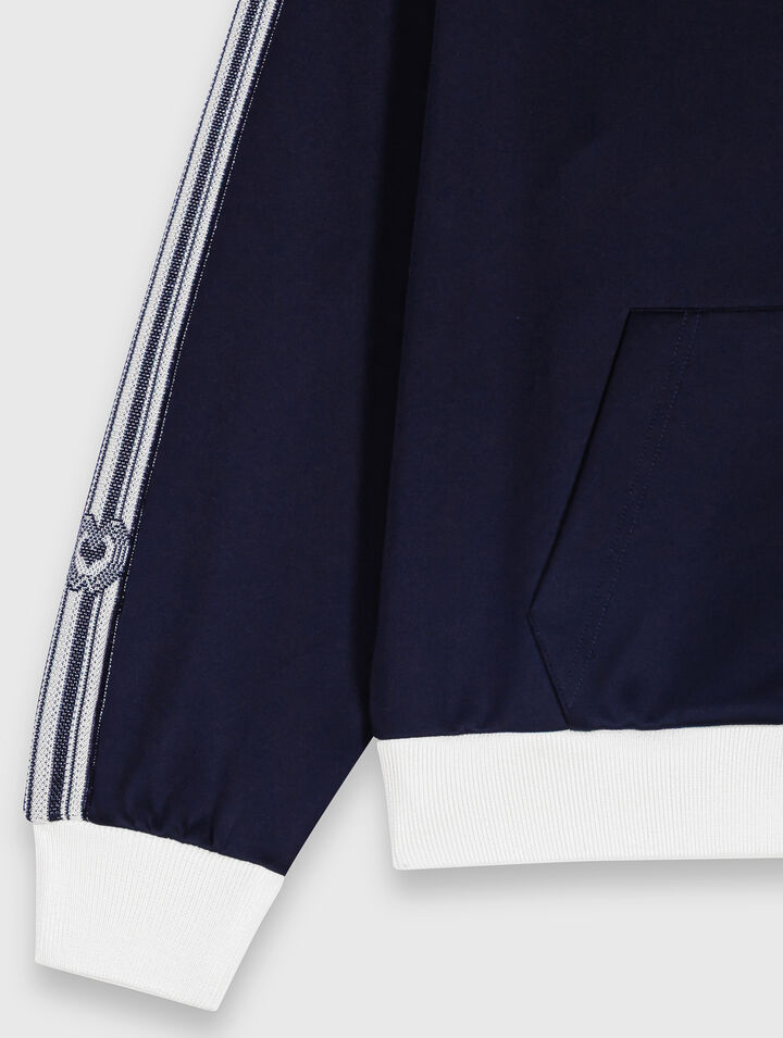 Zip-up sweatshirt