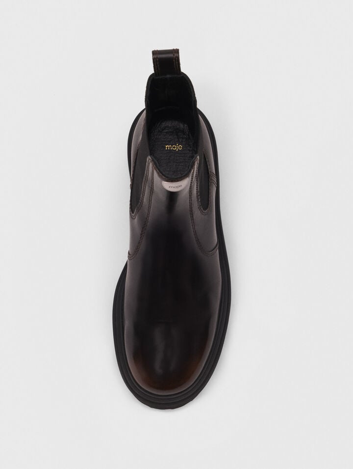 Chelsea boots