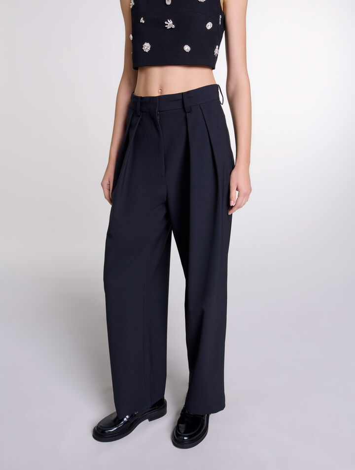 Wide-leg trousers with belt