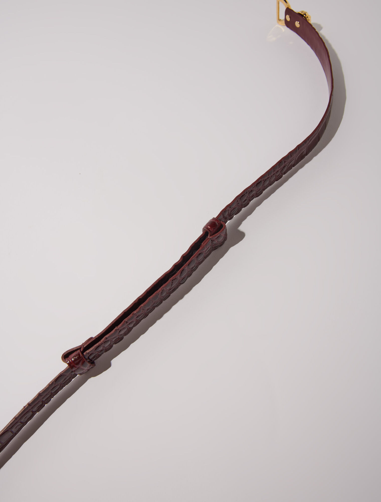 Thin leather belt with lion bit