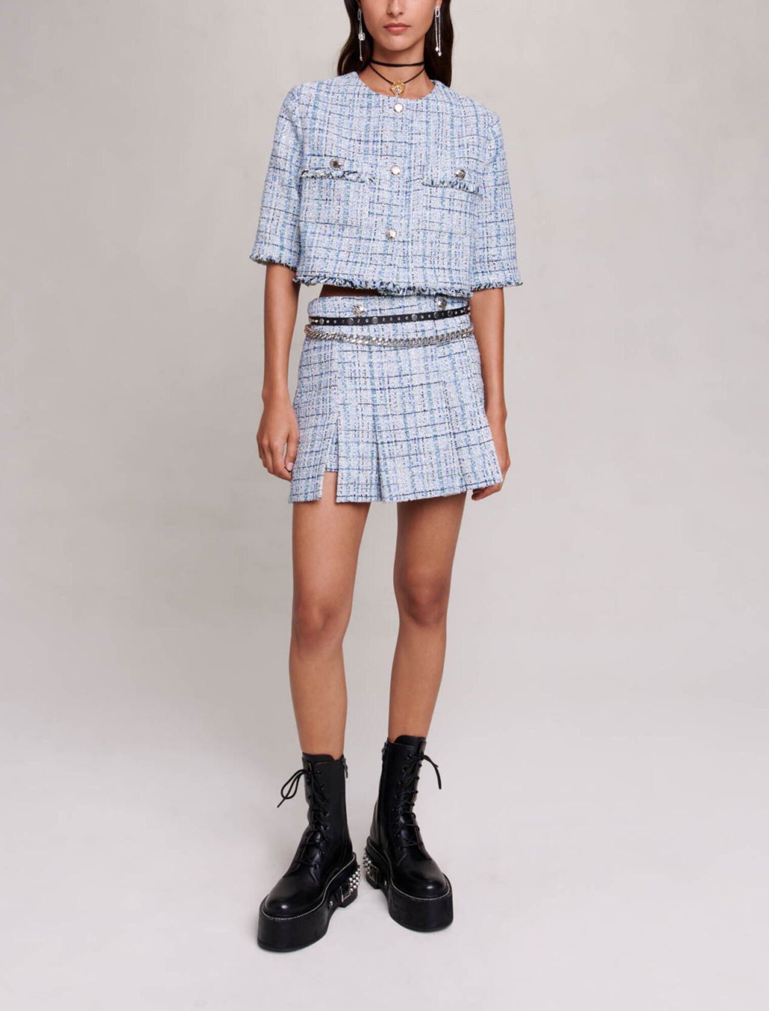 Short pleated skirt