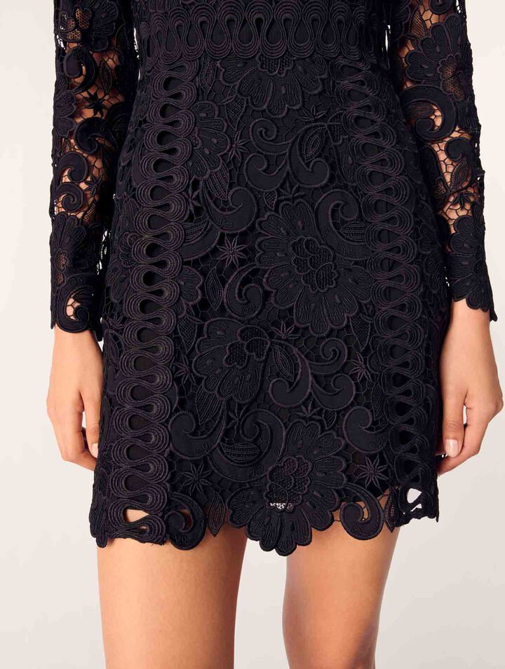 Short guipure dress