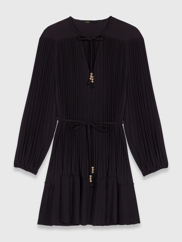 Short pleated dress