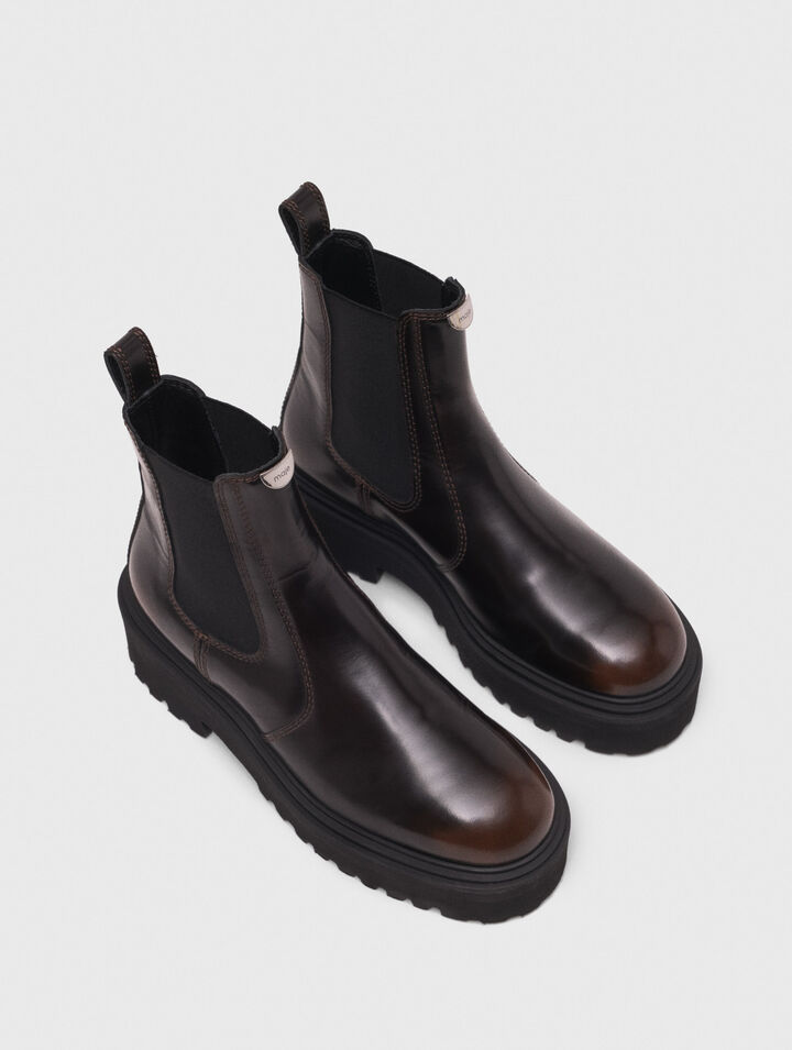 Chelsea boots