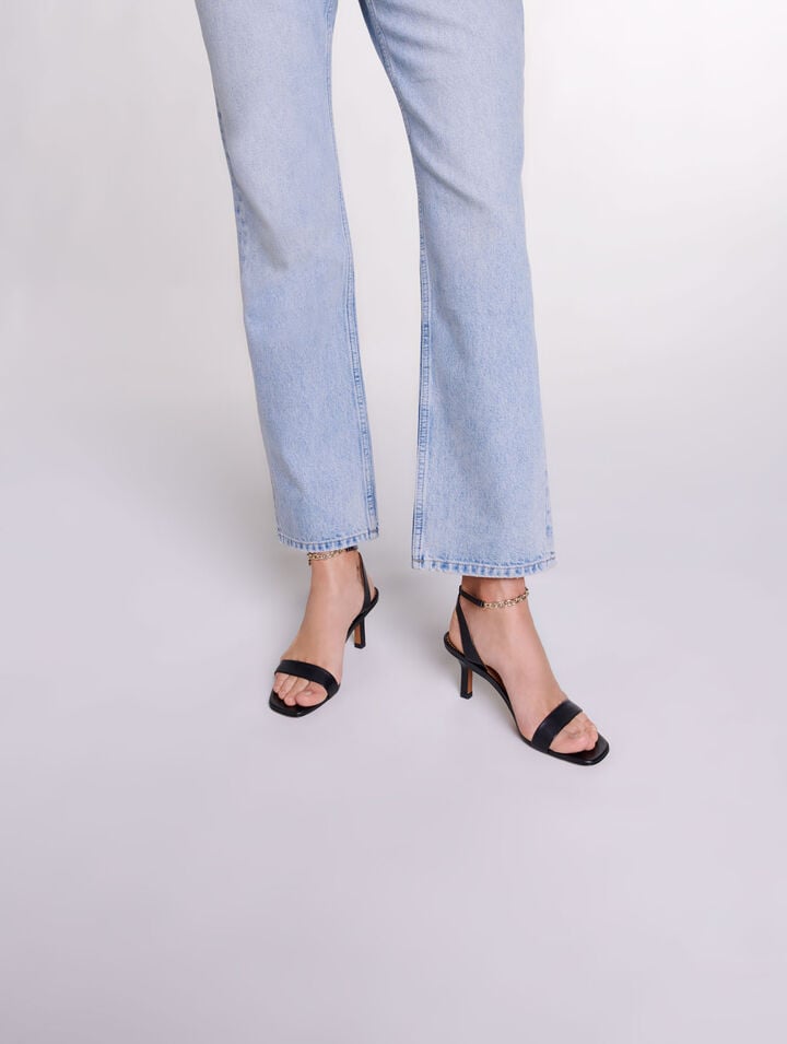 Leather sandals with heels