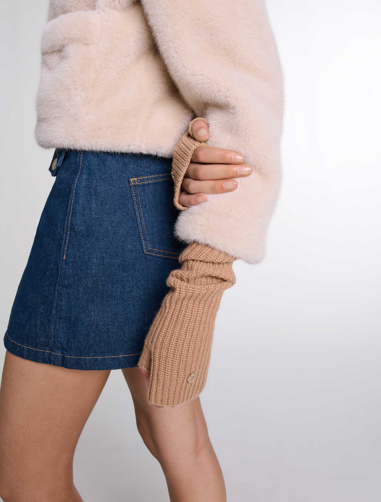 Wool and cashmere mittens