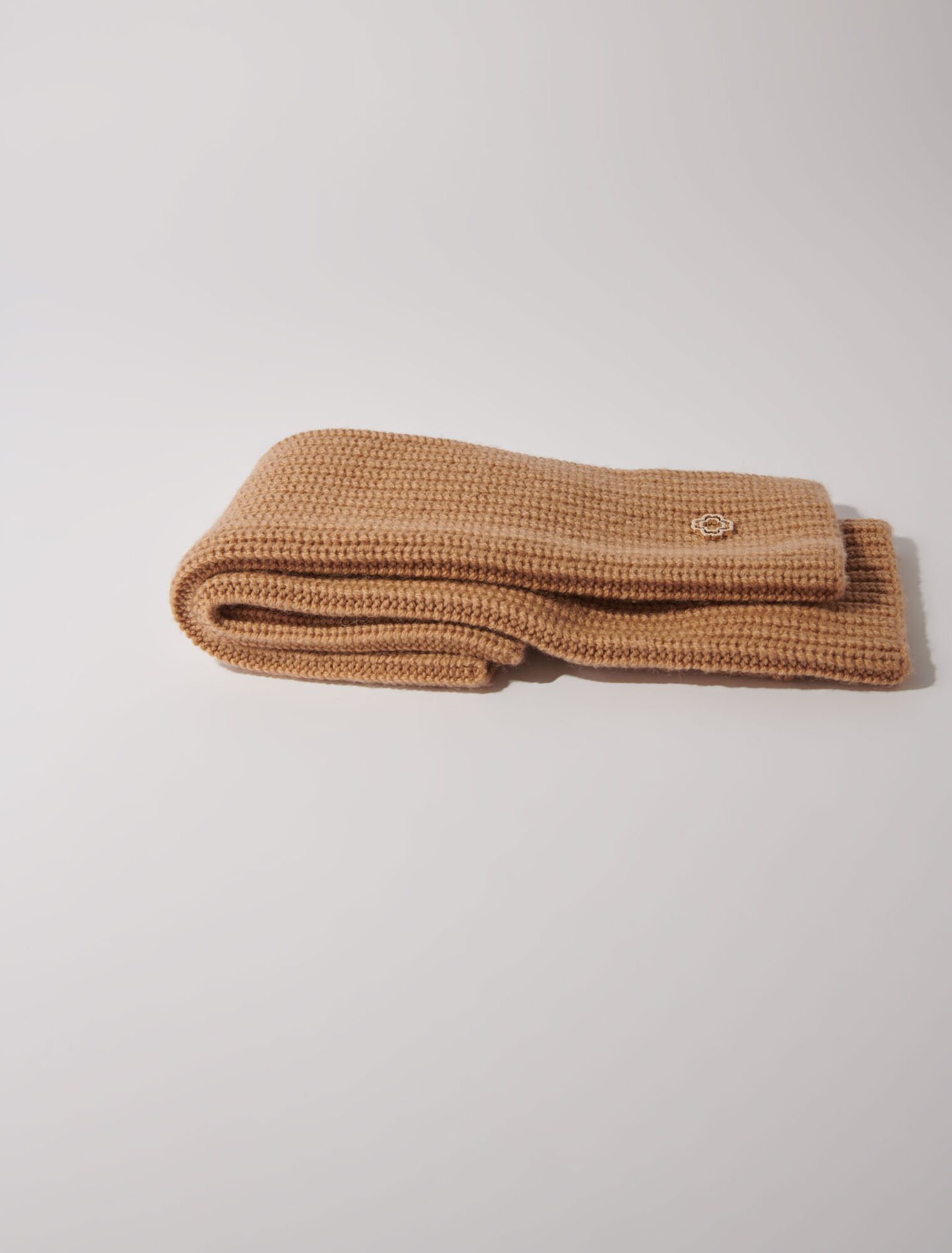 Wool and cashmere mittens