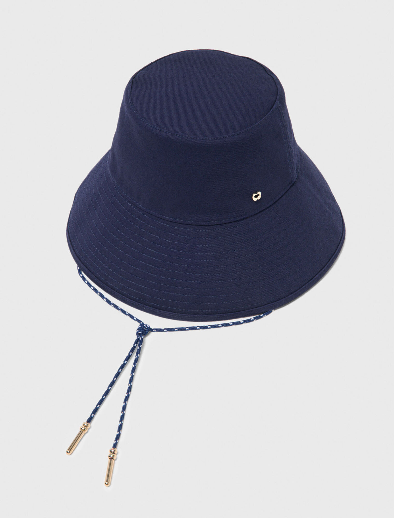 Cotton floppy hat with cord