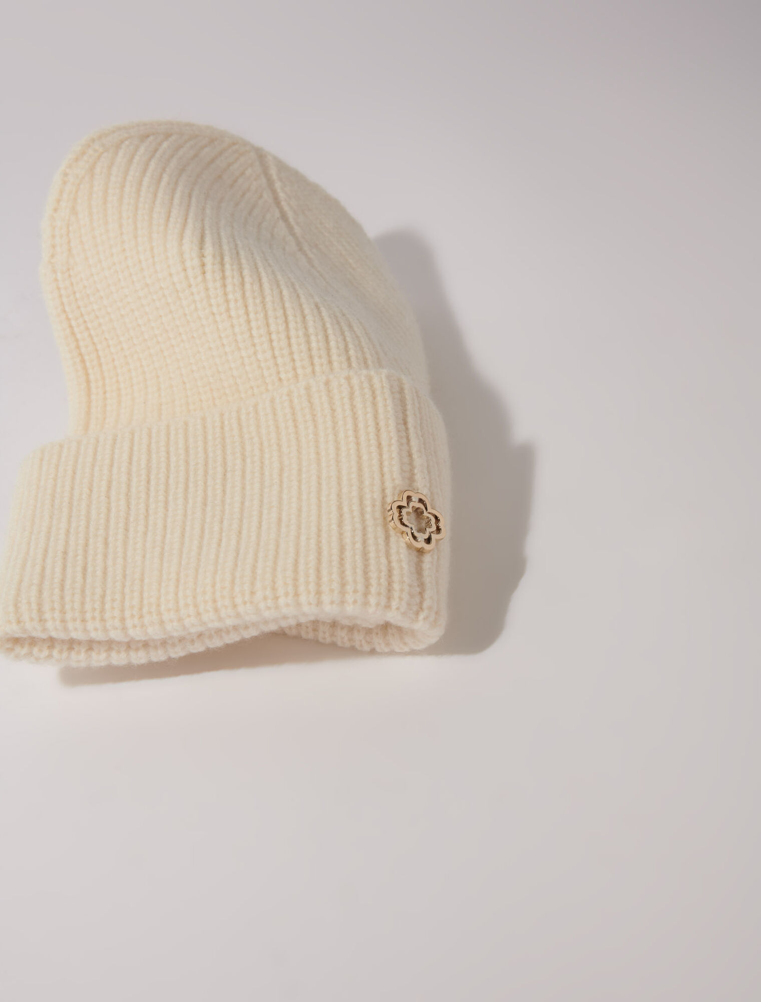 Wool and cashmere hat