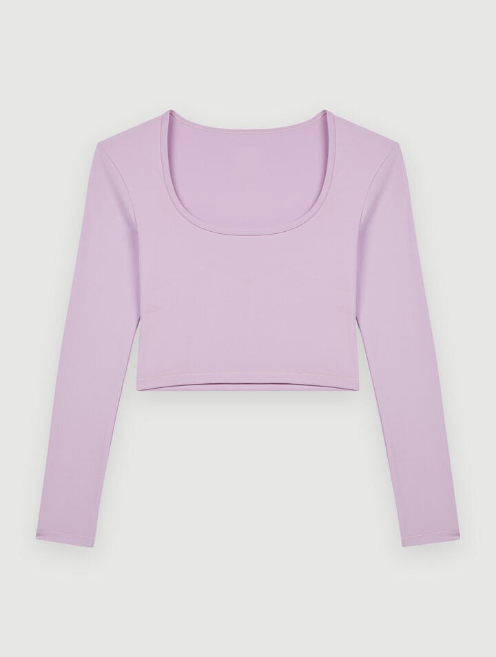 Body-hugging sports top