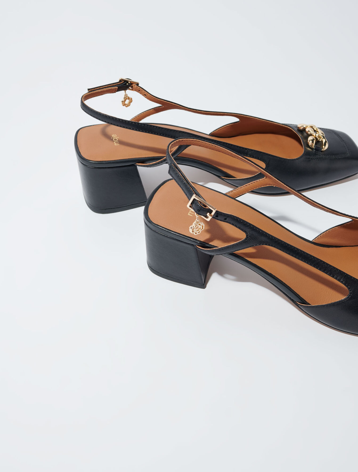 Square-toe leather pumps