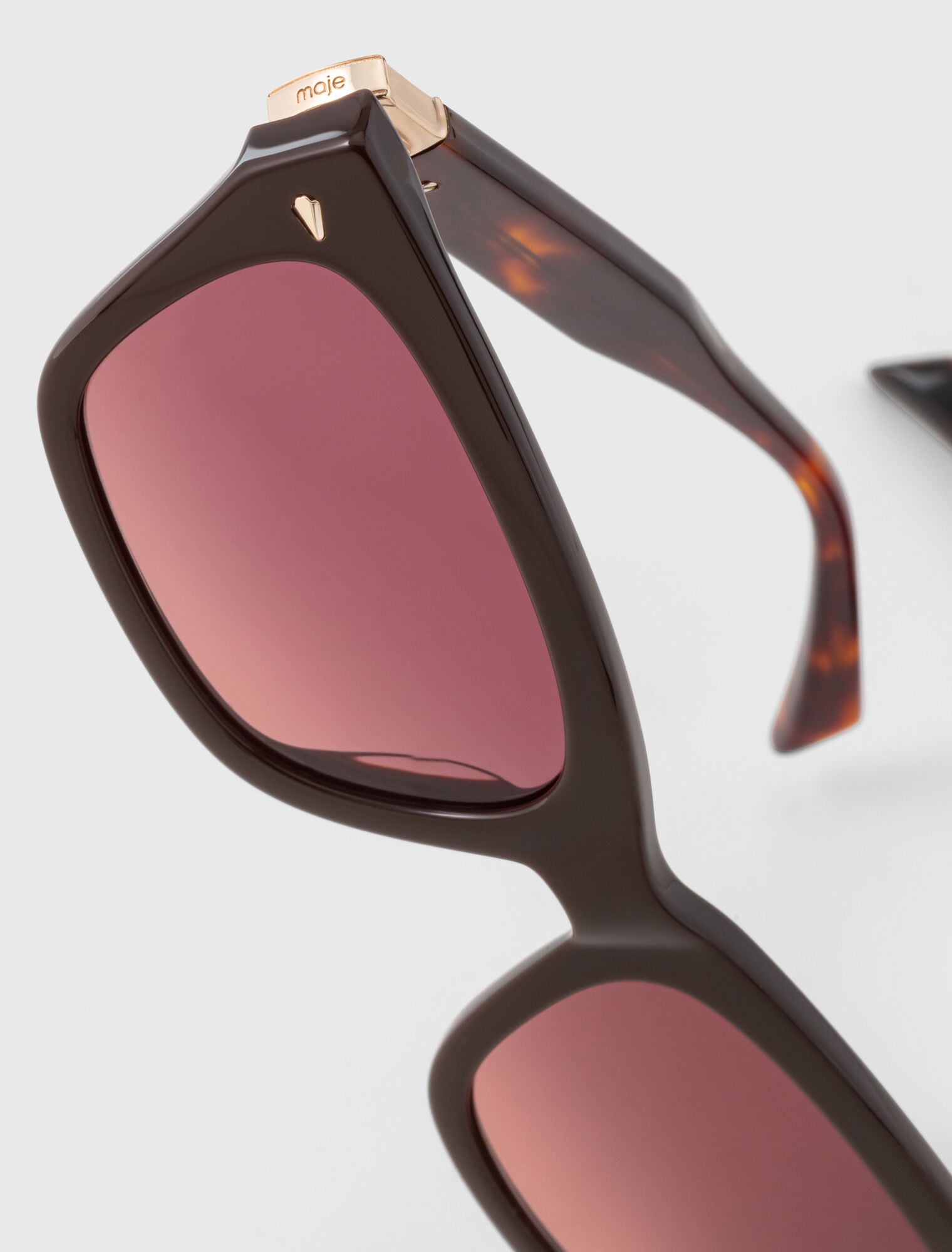 Rectangular acetate glasses