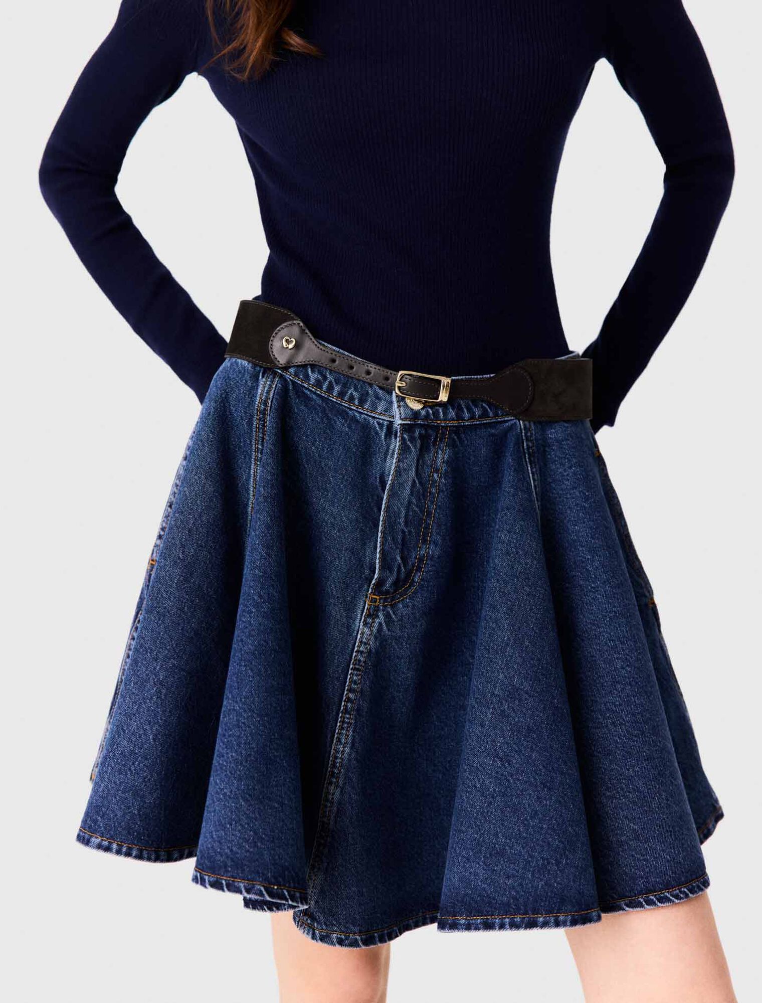 Mixed suede and leather corset belt