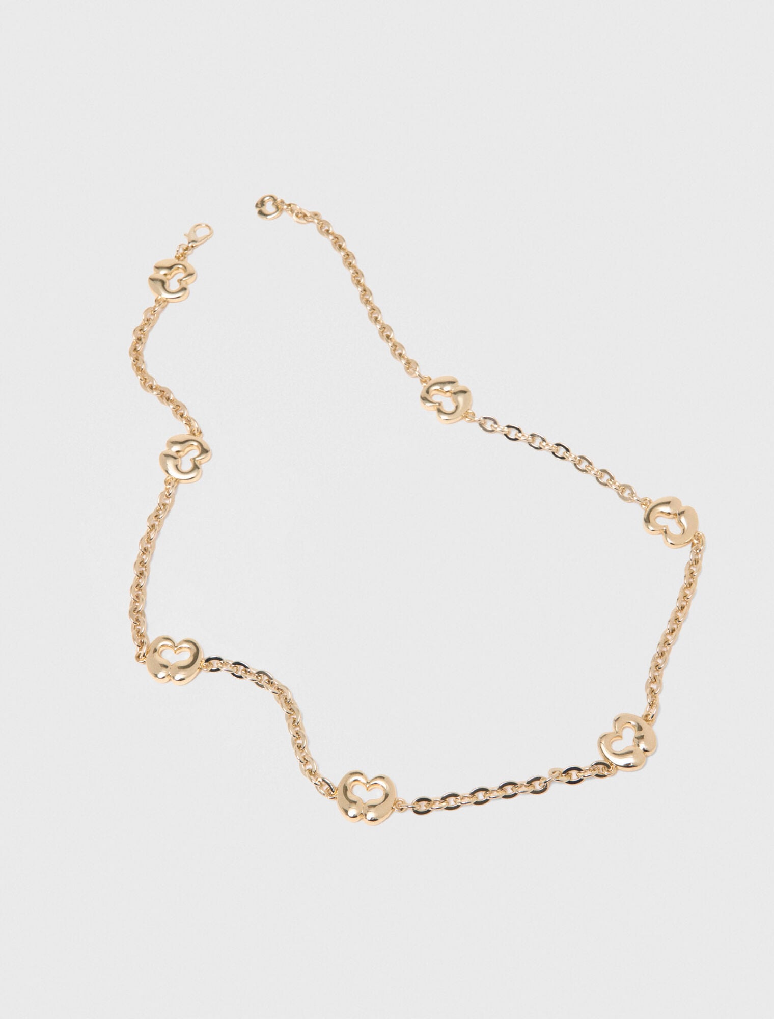 Chain belt with logo details