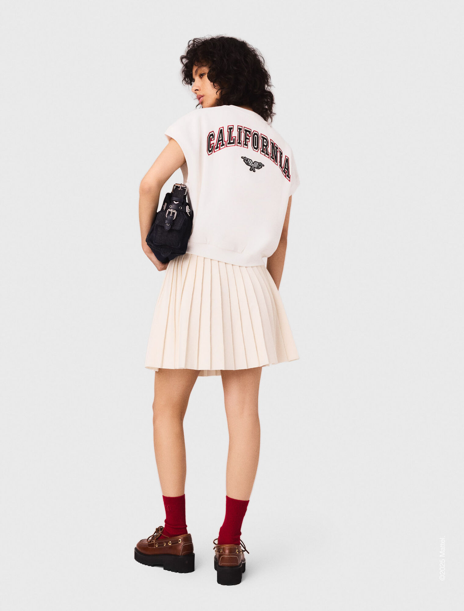 Embroidered logo crop sweatshirt
