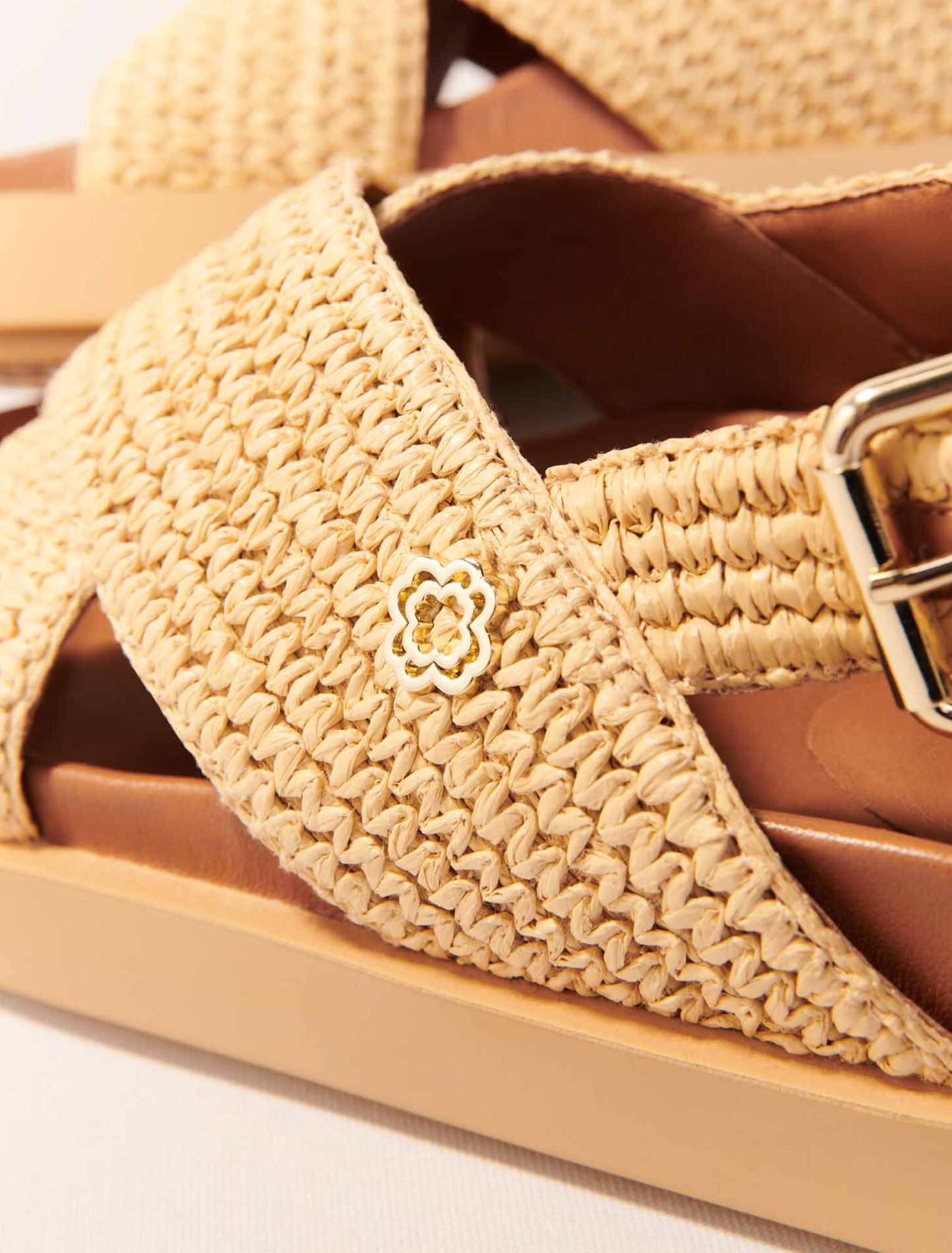 Raffia-effect flat sandals