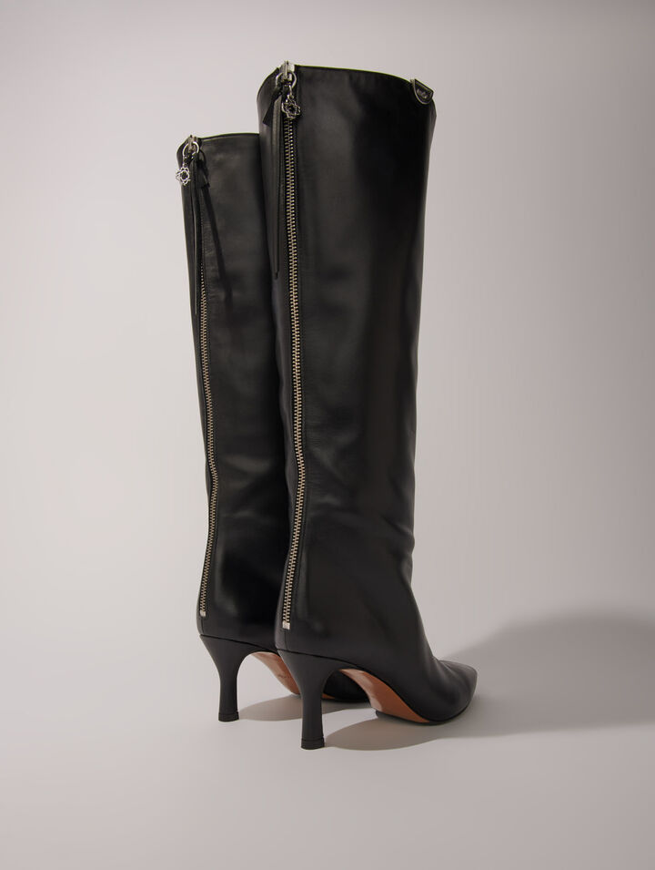 Pointed-toe leather boots