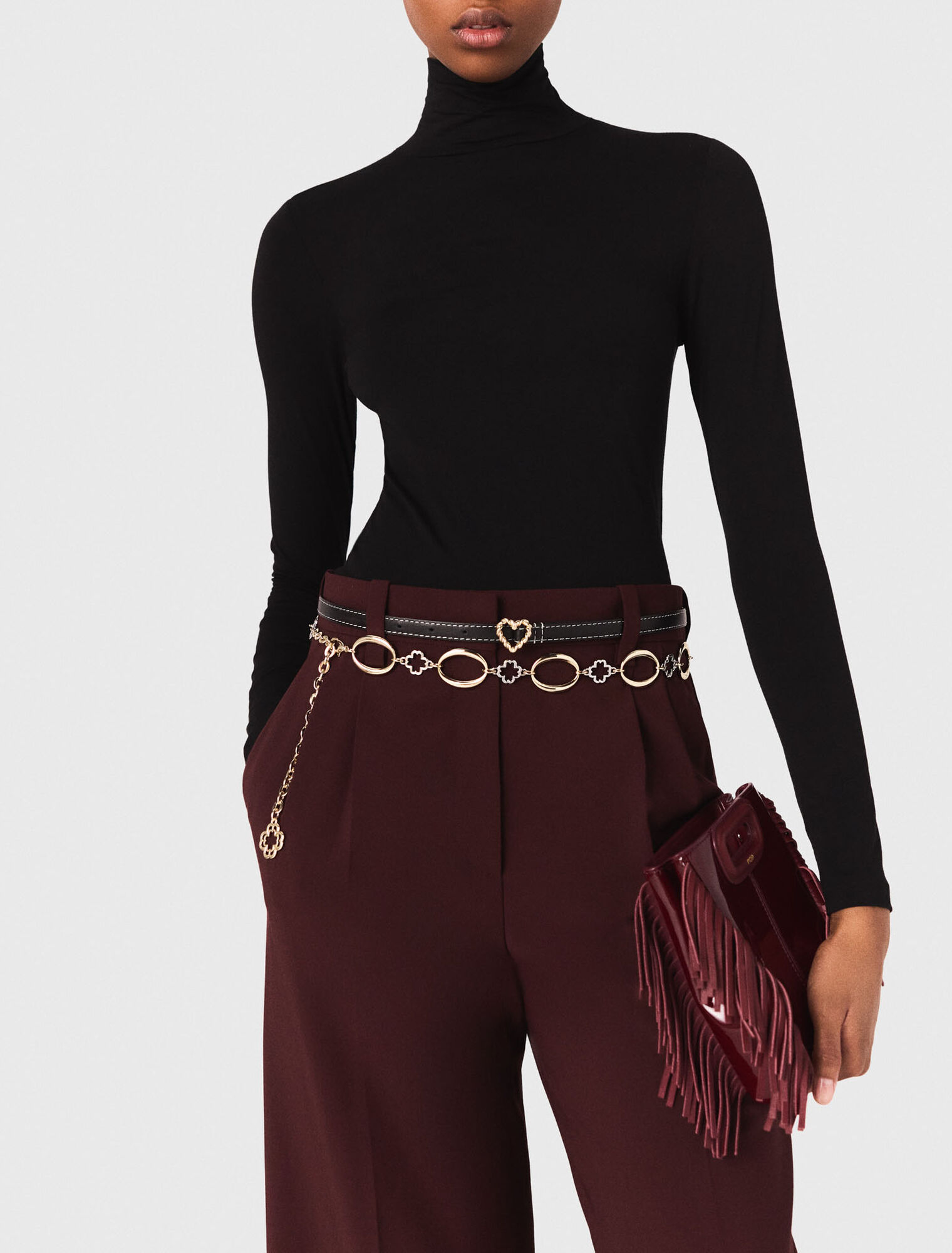 Long-sleeved top