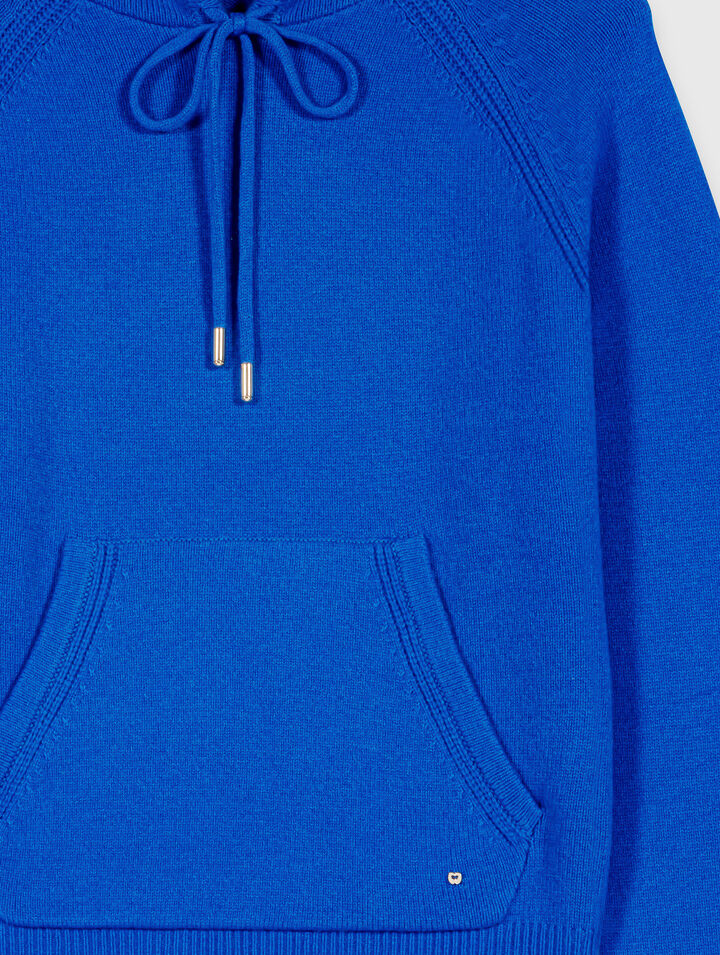 Hooded jumper