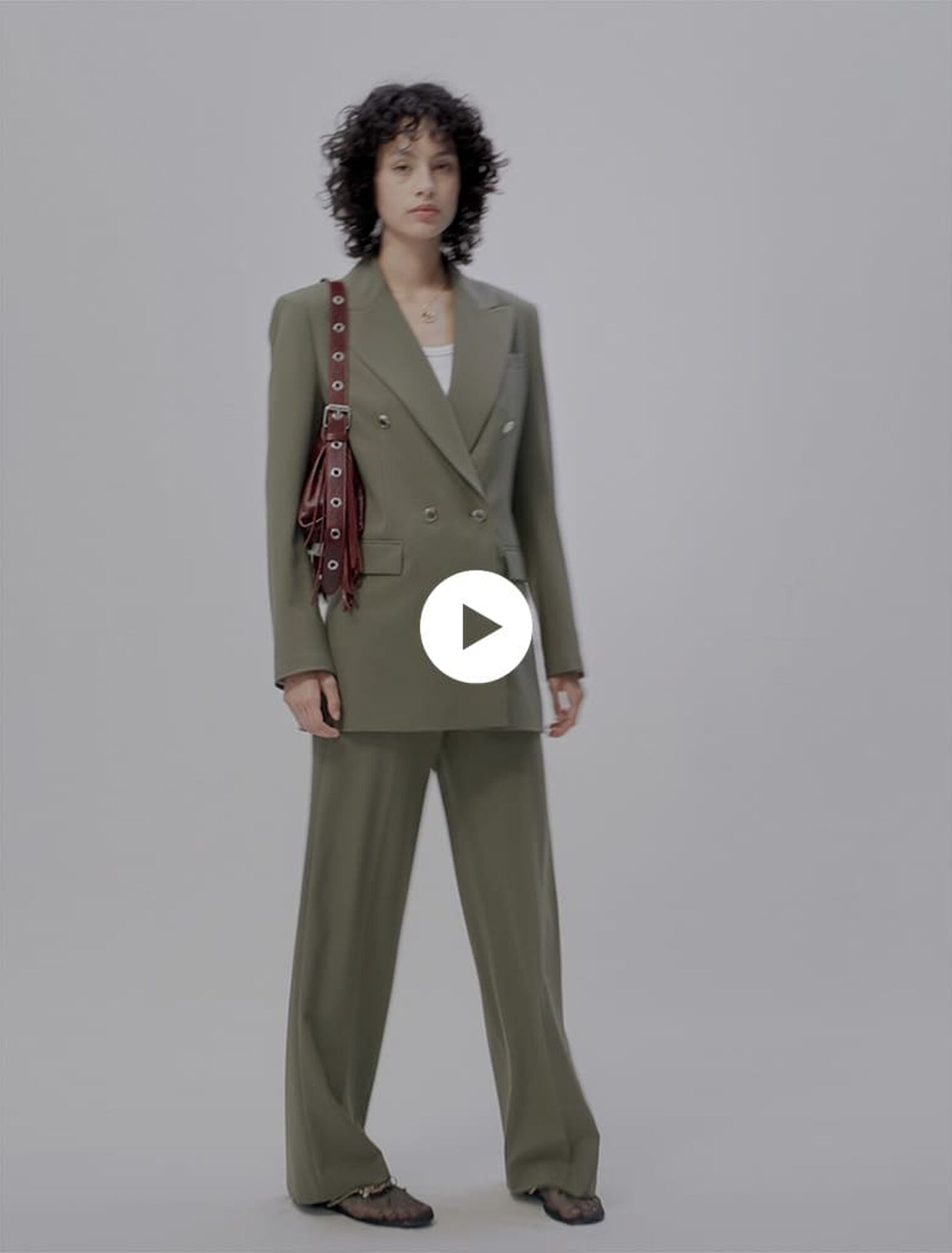 Slim-fit suit jacket