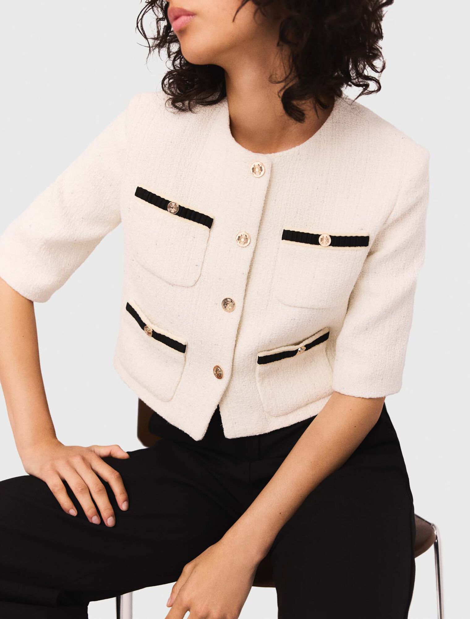 Short tweed jacket