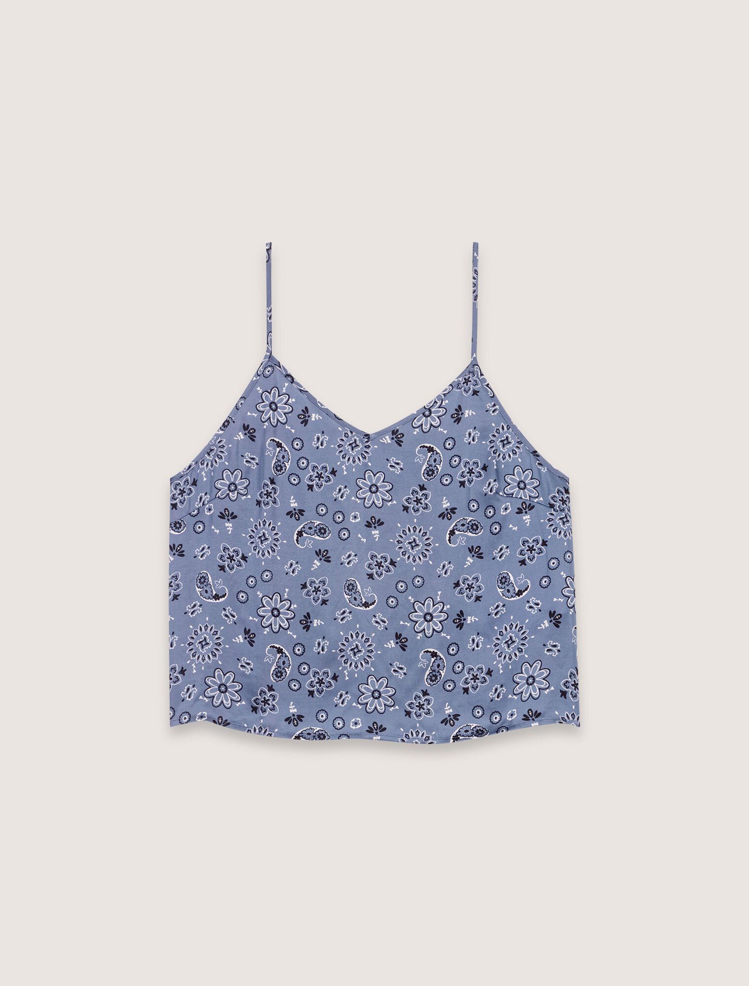 Flowing patterned top