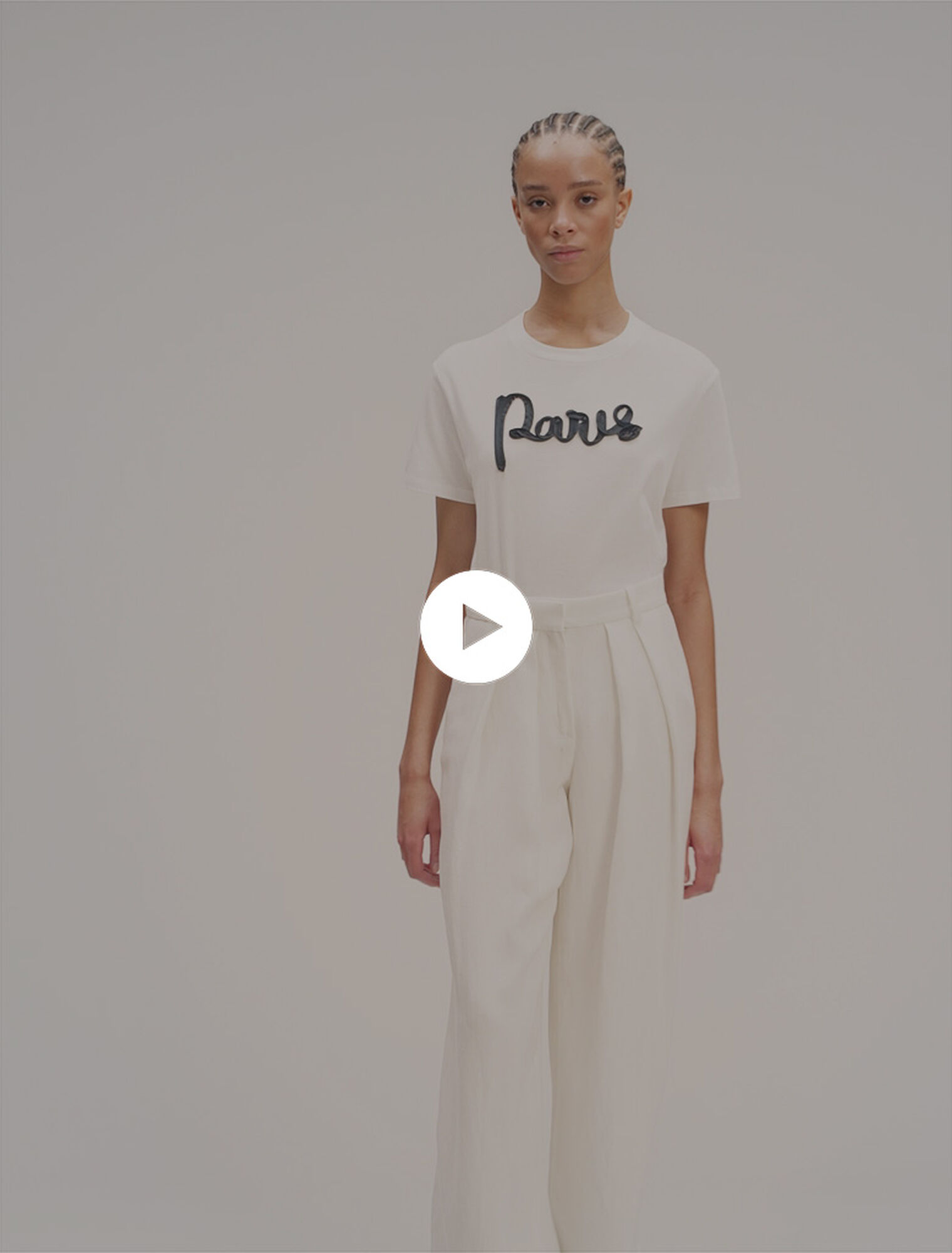 Flowing patterned trousers