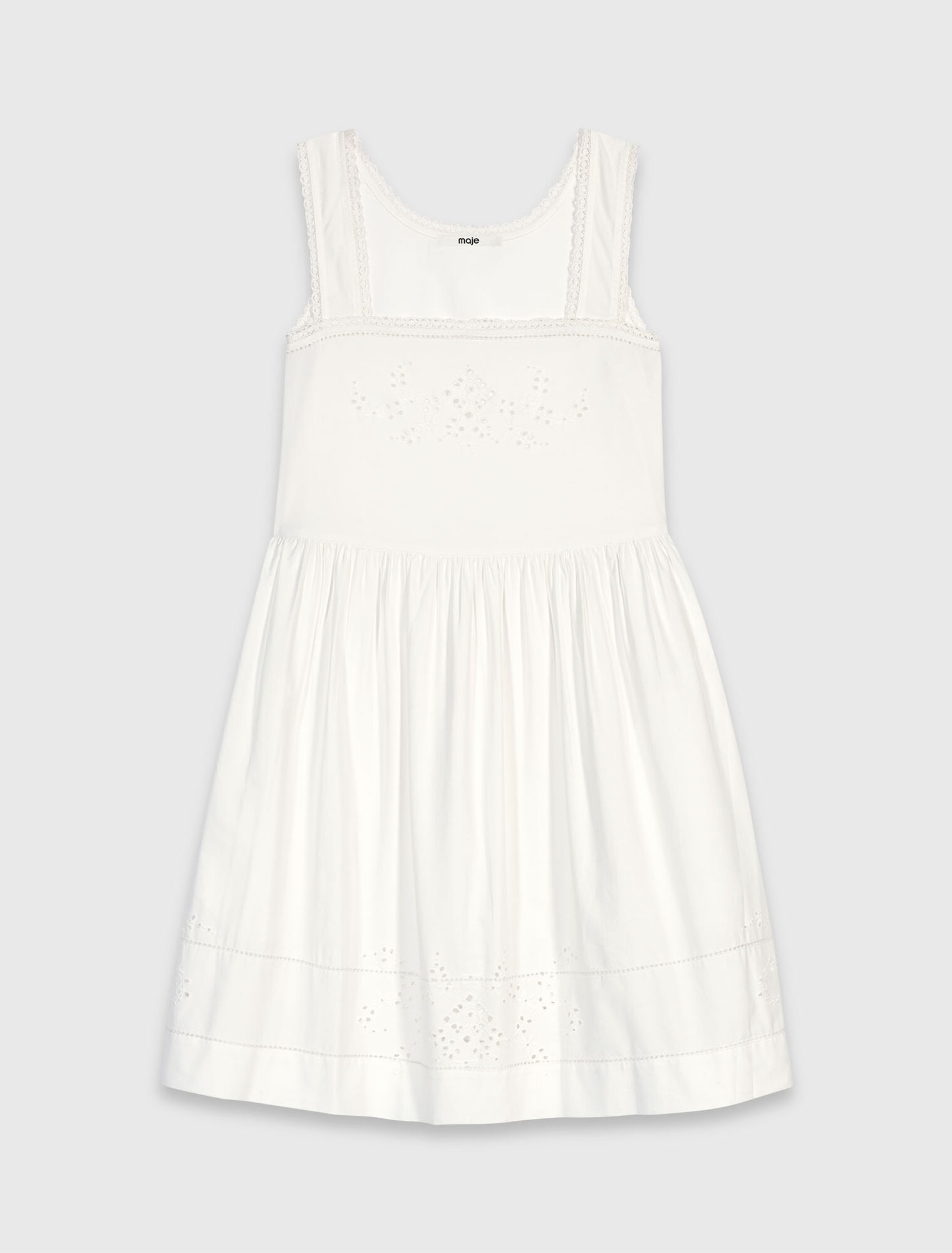 Short dress with lace trim