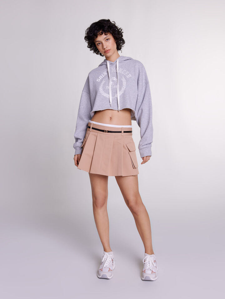 Short pleated skirt