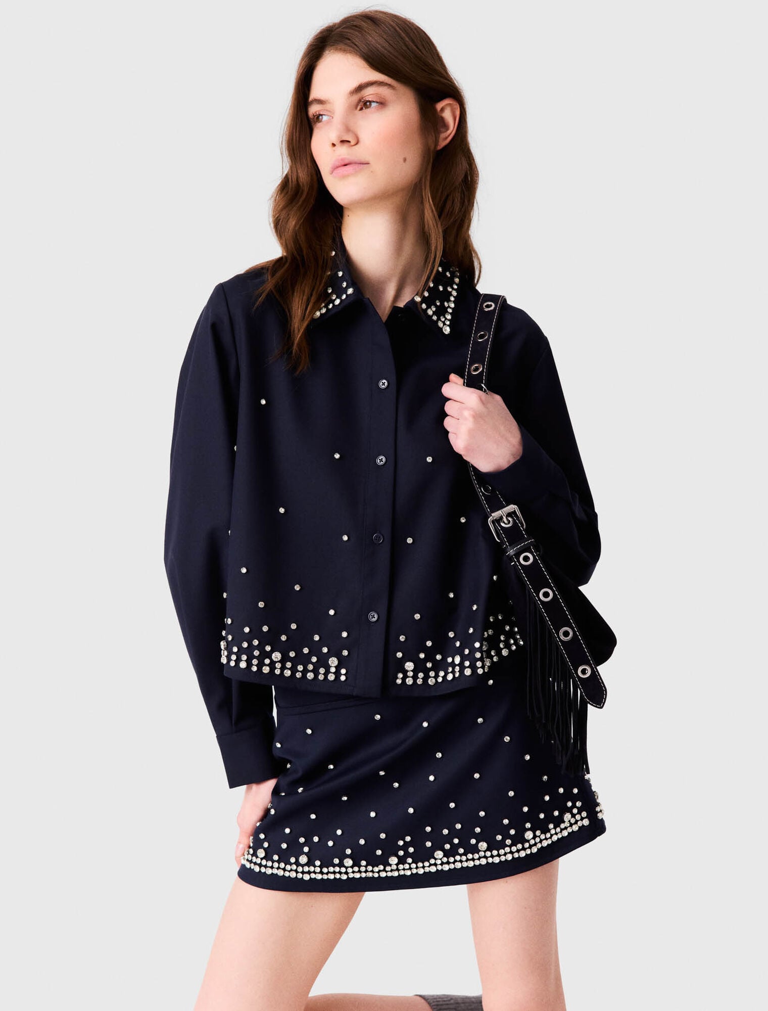 Short rhinestone embroidered shirt