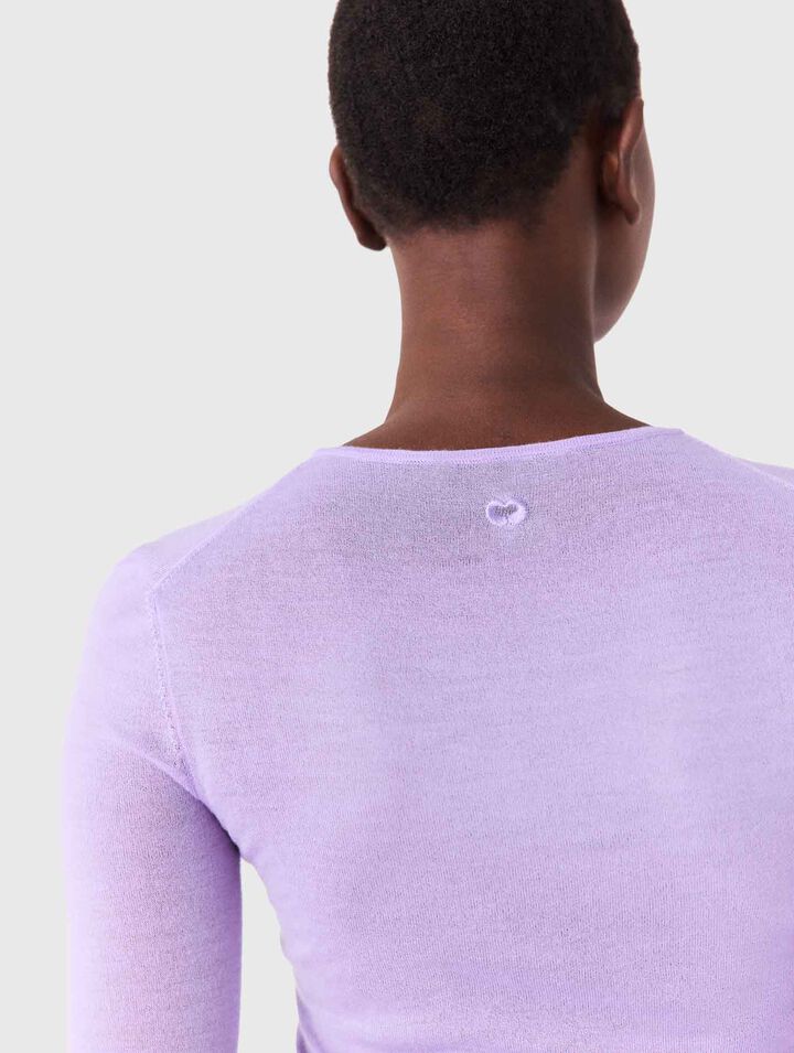 Second-skin round neck jumper