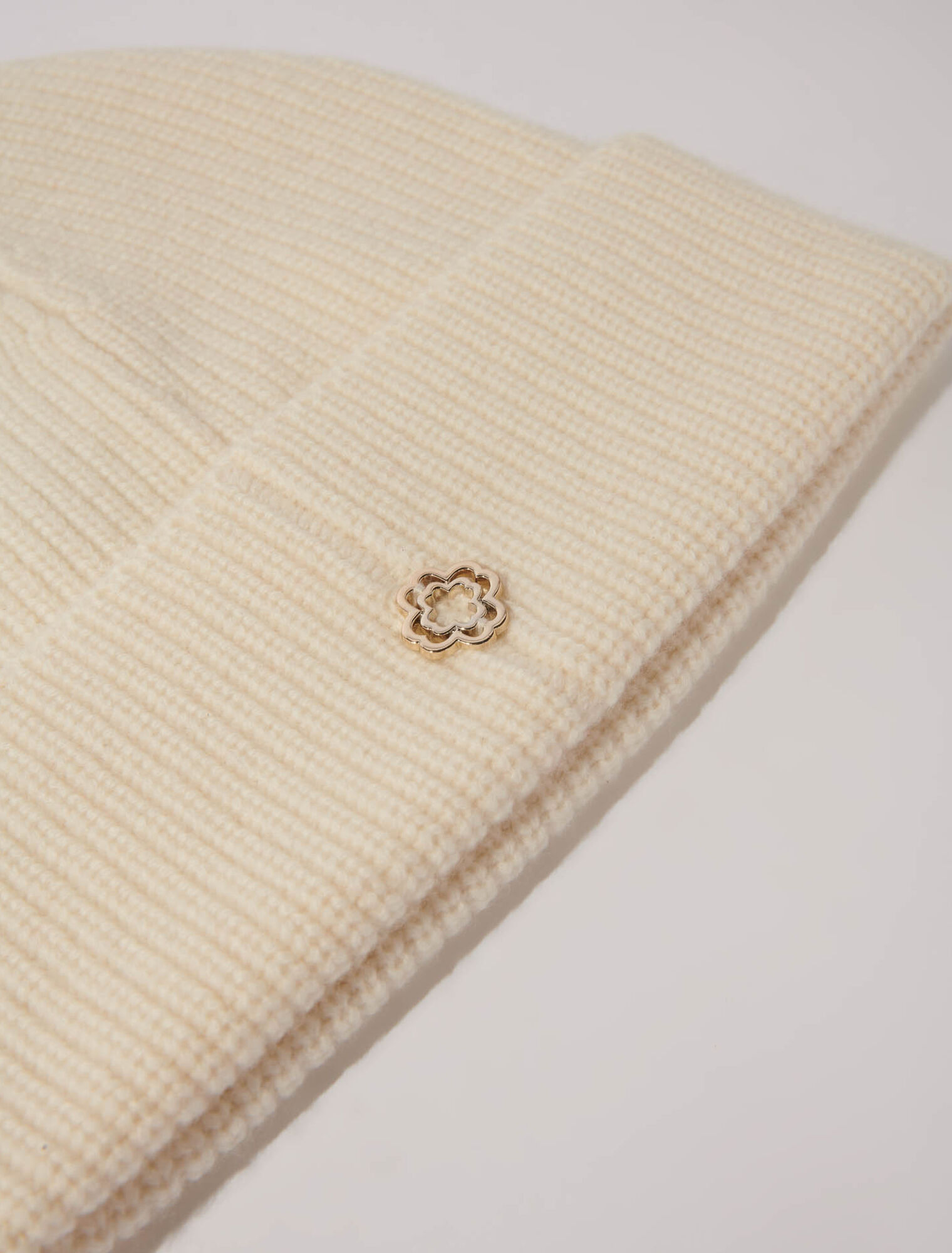 Wool and cashmere hat